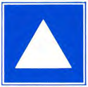 Blauw bord met een effen witte driehoek (rechtop, zonder extra teken). Betekenis: toestemming ligplaats uitsluitend voor duwvaart die geen blauwe kegels of lichten behoeft te voeren.